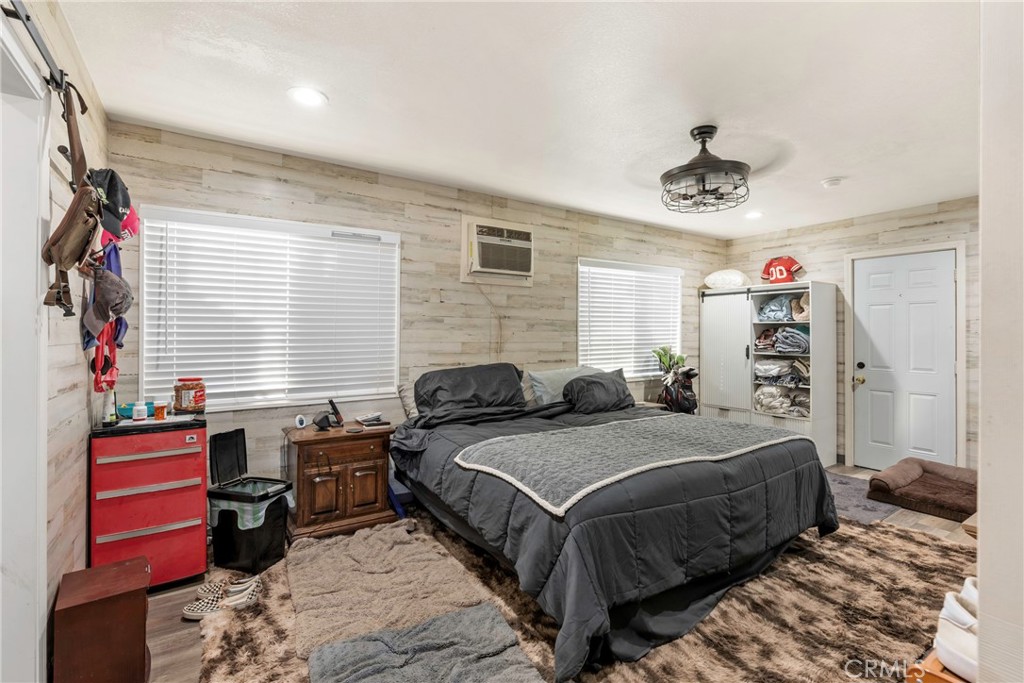 1000 1st Street Wasco, CA 93280 - Photo 67 of 75 a bedroom with a bed and a dresser
