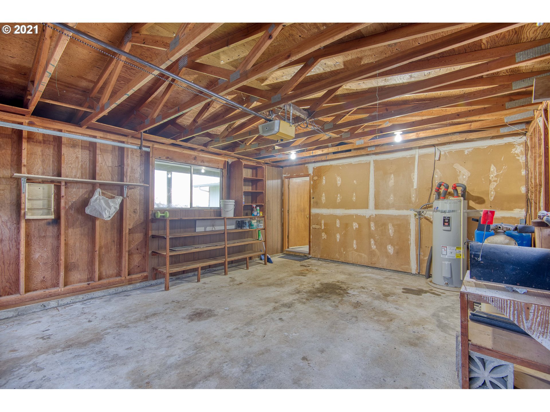 64806 East Bay Road North Bend, OR 97459 - Photo 22 of 32 Gallery Image 22