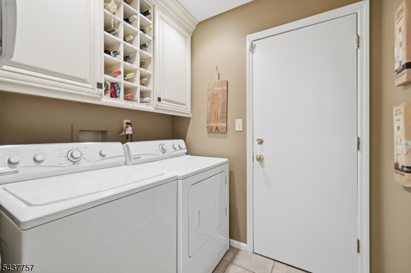 863 Papen Road Bridgewater, NJ 08807 - Photo 16 of 39