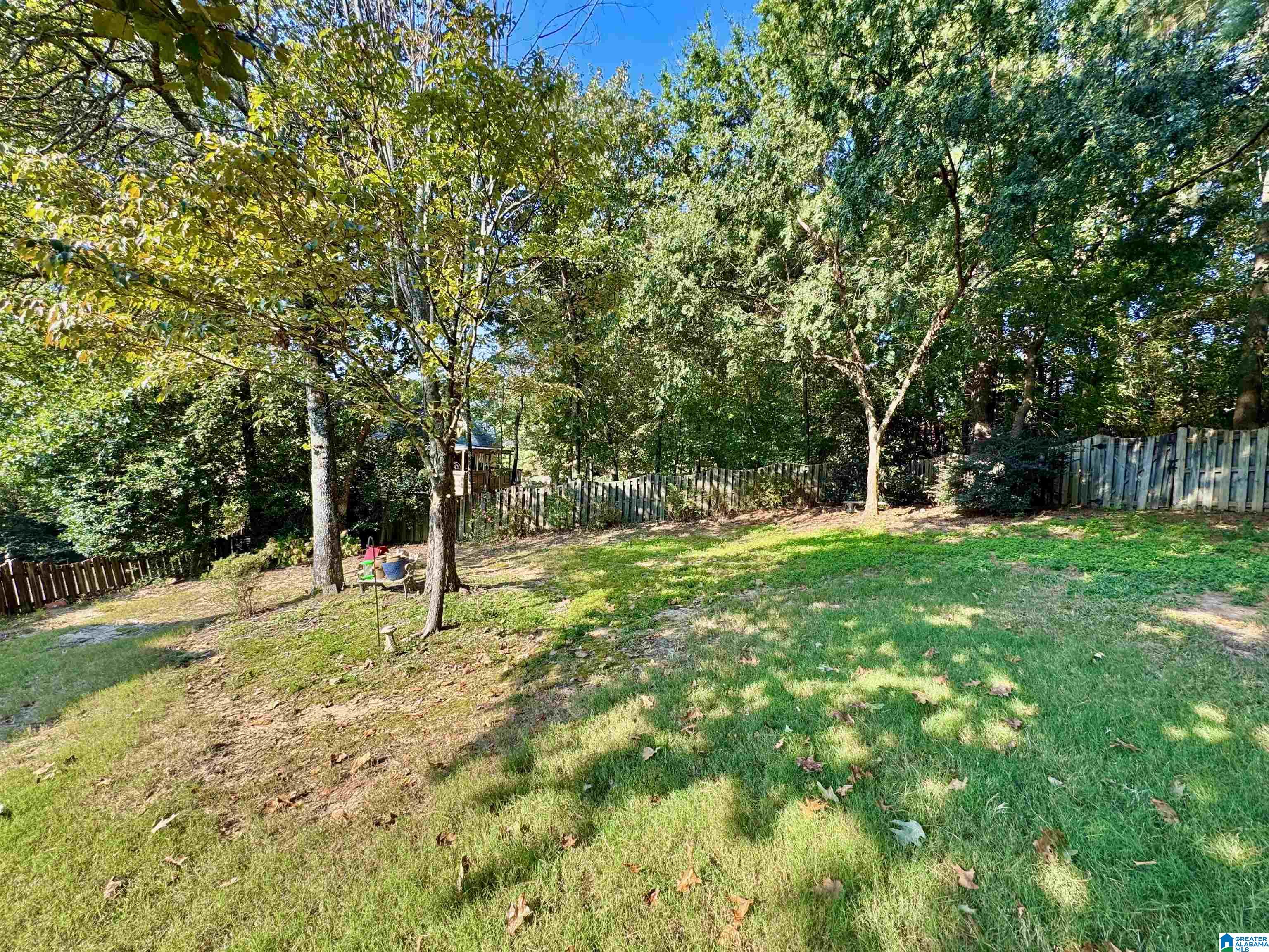 121 Cliff Road Sterrett, AL 35147 - Photo 4 of 32