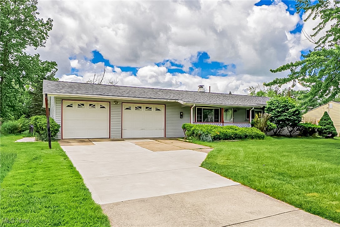 23340 Comstock Road Bedford, OH 44146 - Photo 3 of 44 Gallery Image 3