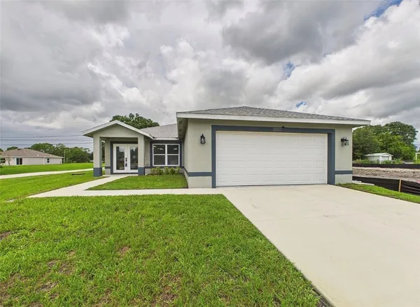 $394,900 | 8575 100th Avenue, Vero Beach, FL 32967