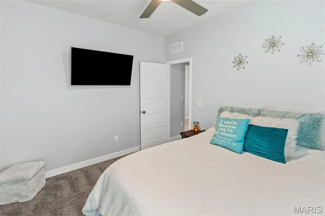 $434,900 | 2042 Woodsong Way, Belleville, IL 62220