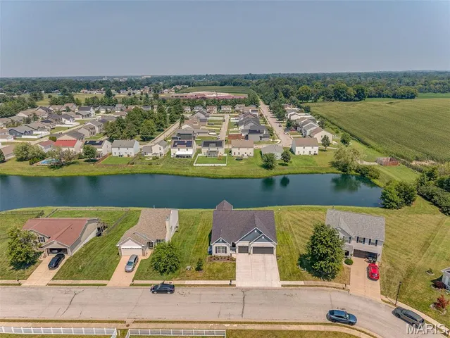 $434,900 | 2042 Woodsong Way, Belleville, IL 62220