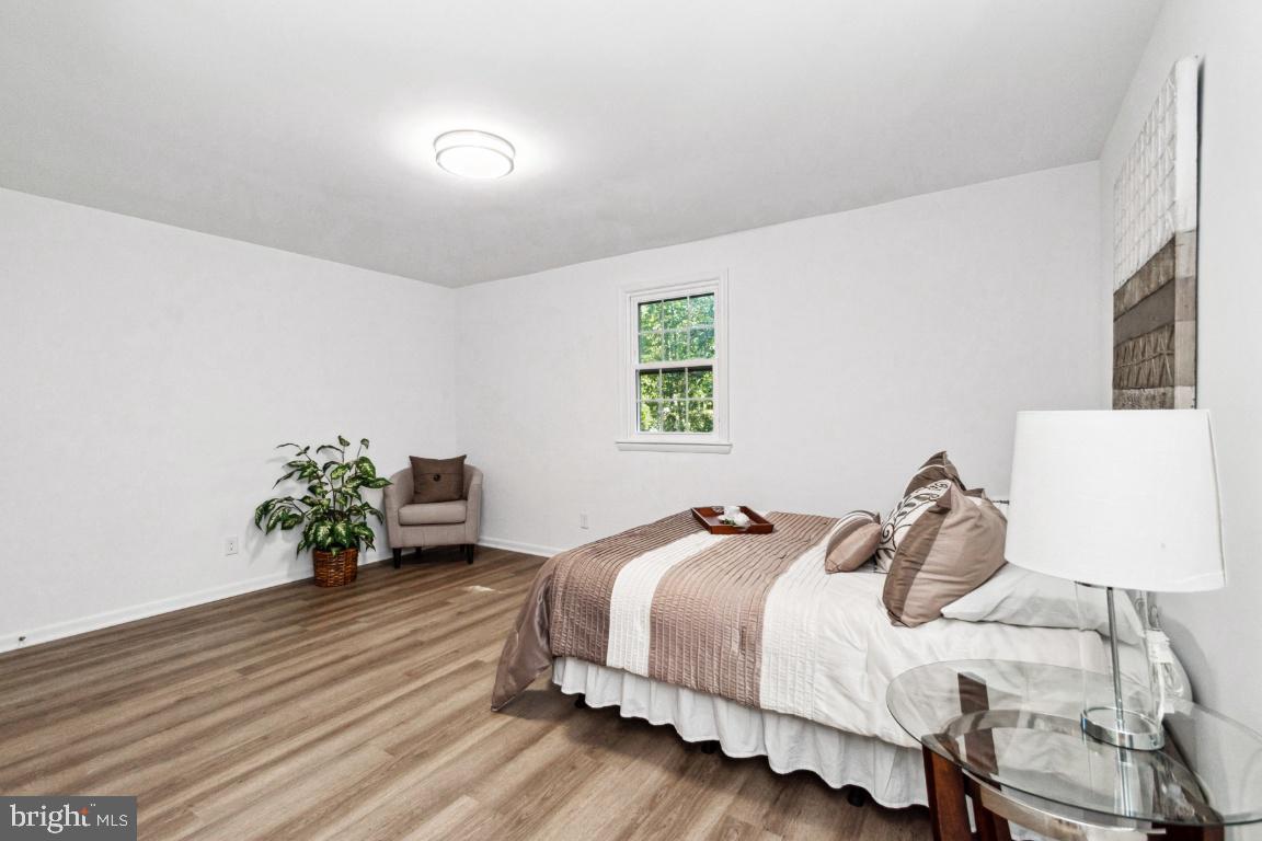 228 Falcon Drive Pasadena, MD 21122 - Photo 26 of 51 PRIMARY BEDROOM