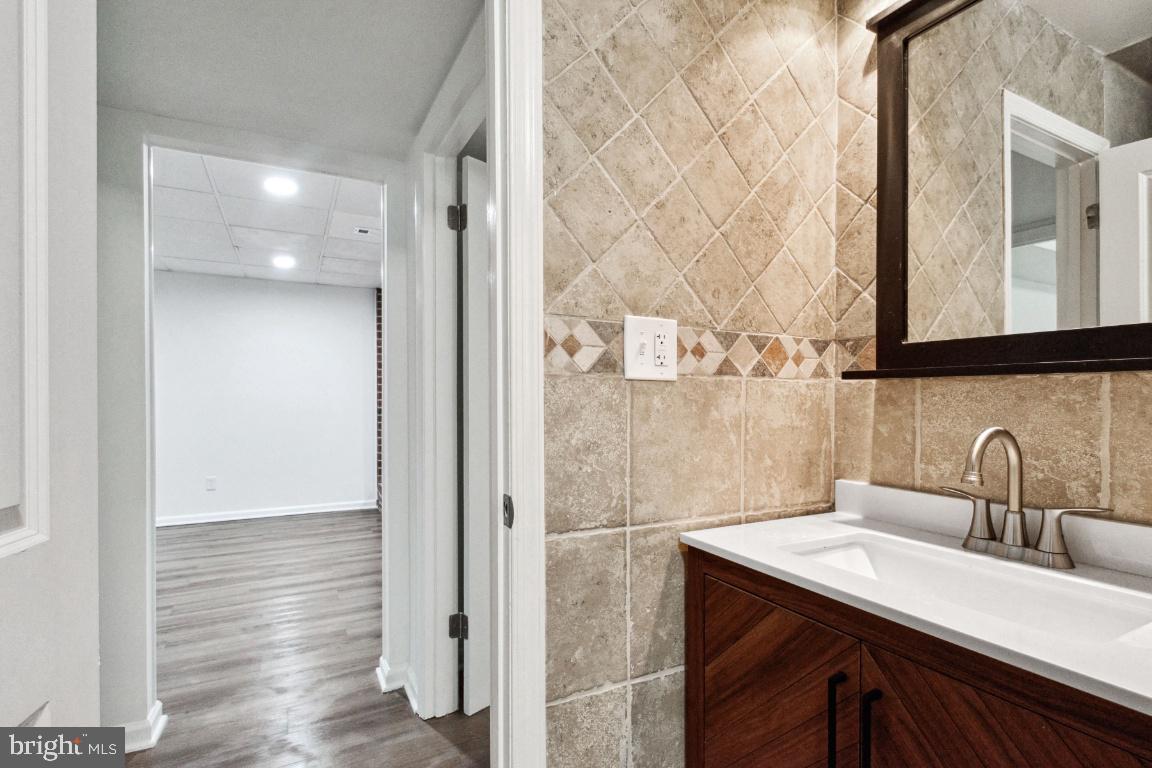 228 Falcon Drive Pasadena, MD 21122 - Photo 30 of 51 3RD FULL BATH