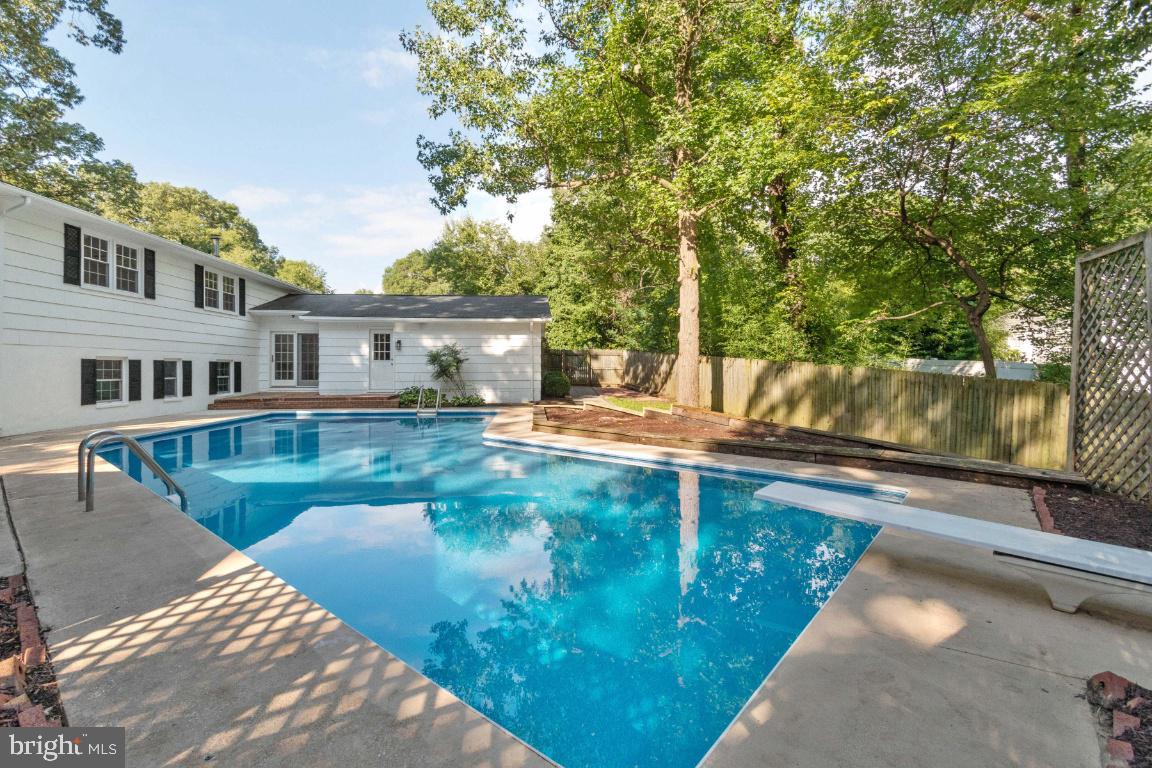 228 Falcon Drive Pasadena, MD 21122 - Photo 36 of 51 8 FT DEPTH WITH DIVING BOARD