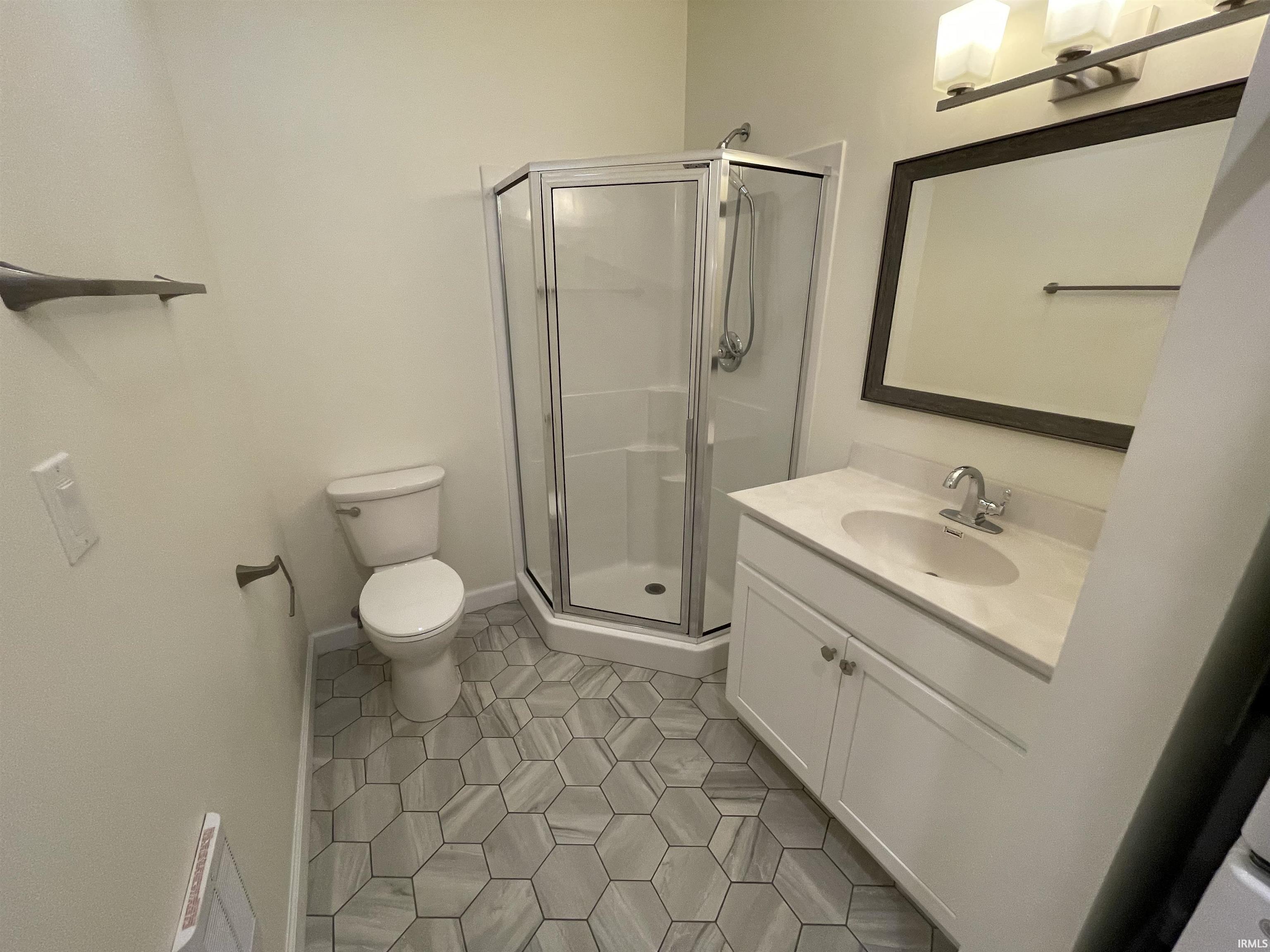 726 West 6th Street, Unit 3 Bloomington, IN 47404 - Photo 7 of 10