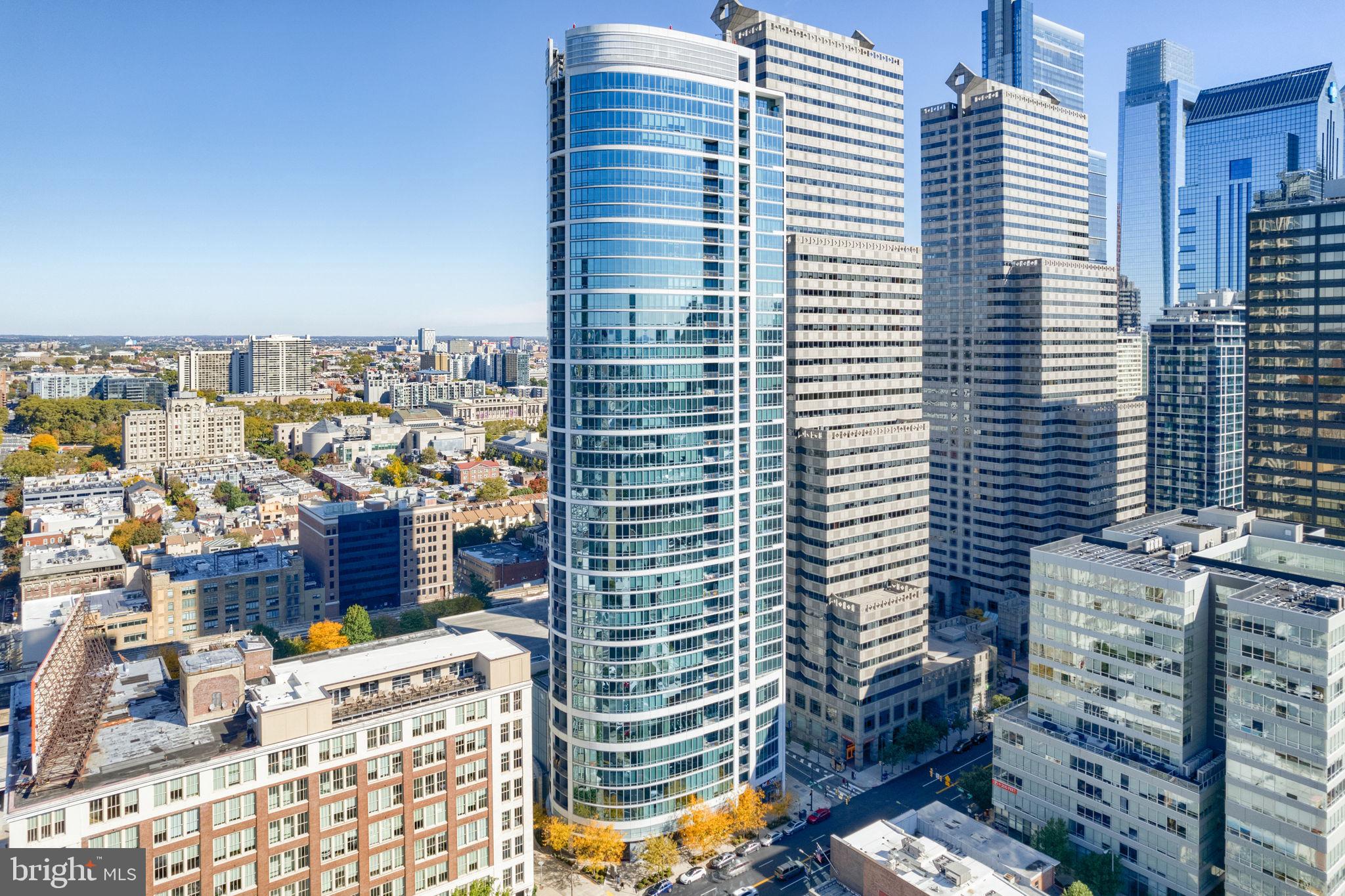 2101 Market Street, Unit 1907 Philadelphia, PA 19103 - Photo 1 of 32