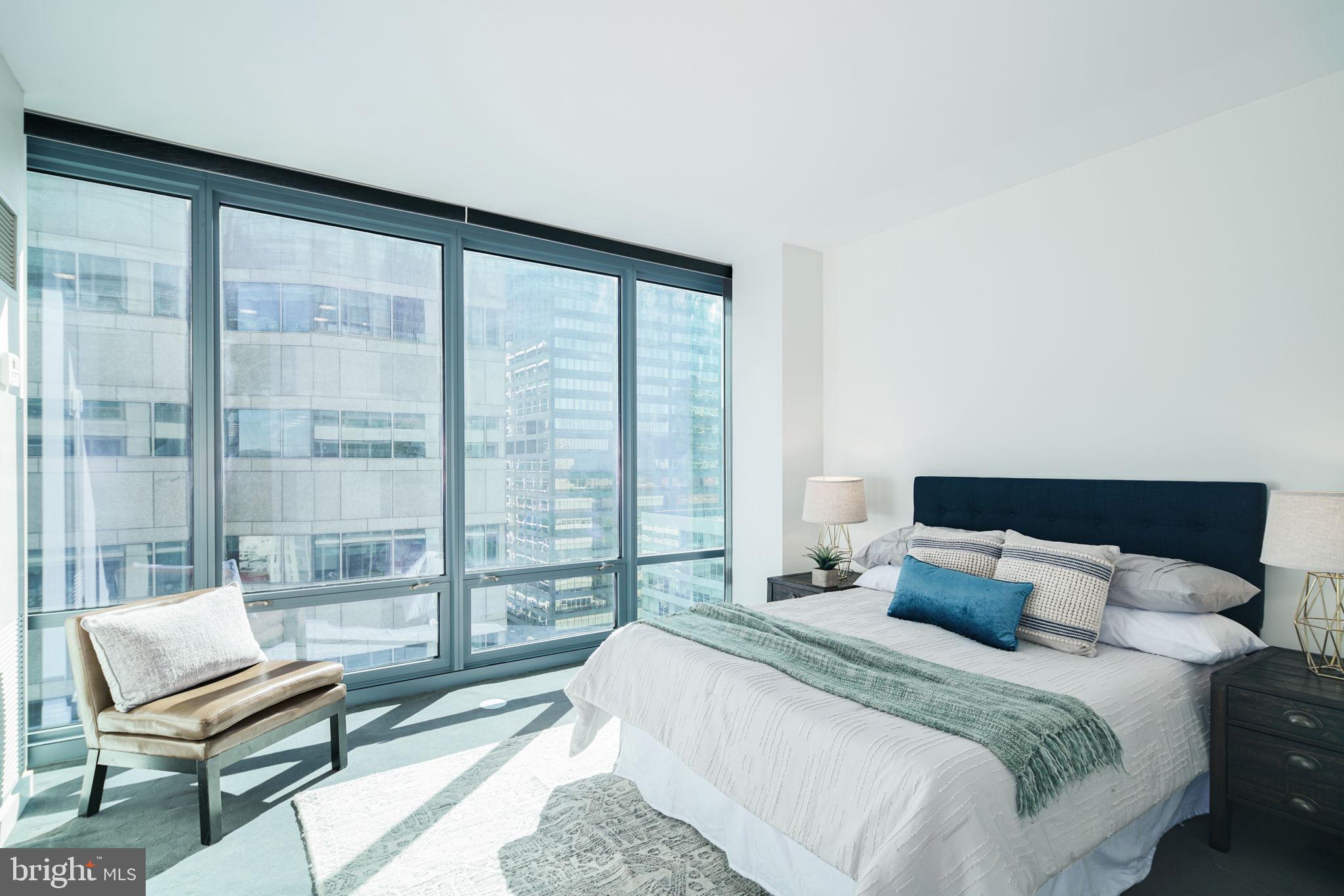 2101 Market Street, Unit 1907 Philadelphia, PA 19103 - Photo 11 of 32