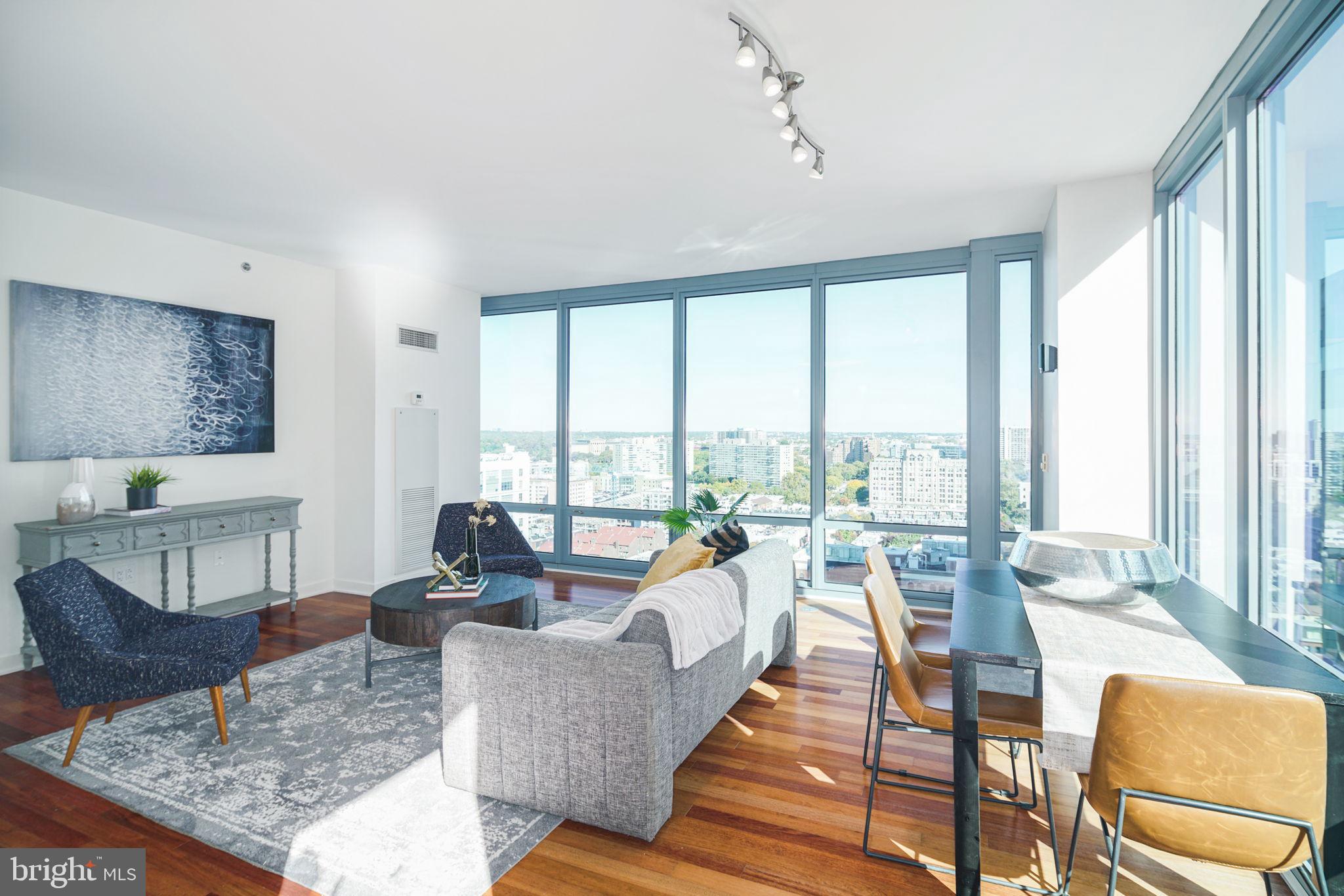 2101 Market Street, Unit 1907 Philadelphia, PA 19103 - Photo 2 of 32