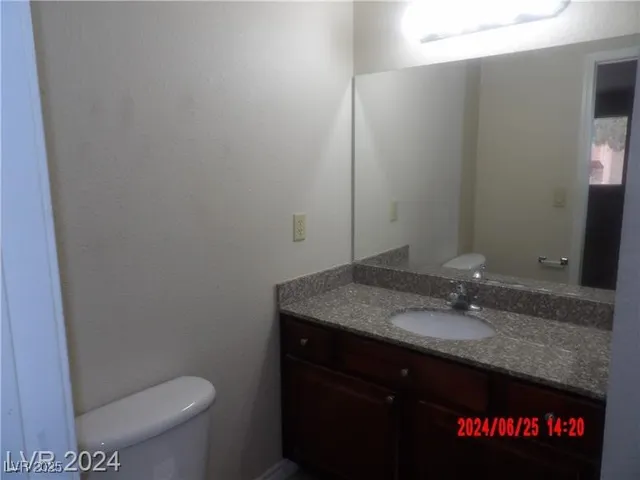 $1,300 | 5251 Indian River Drive, Unit 272, Las Vegas, NV 89103