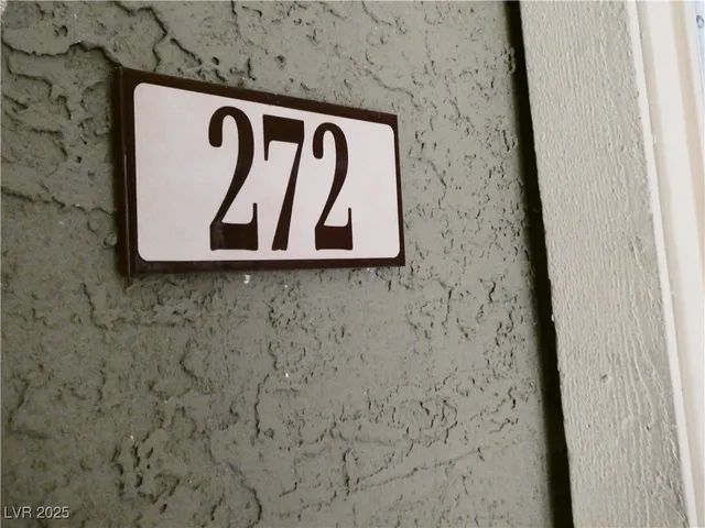 $1,300 | 5251 Indian River Drive, Unit 272, Las Vegas, NV 89103