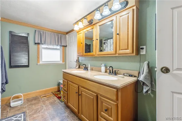 $140,000 | 120 Stanley Street, Mount Morris, NY 14510