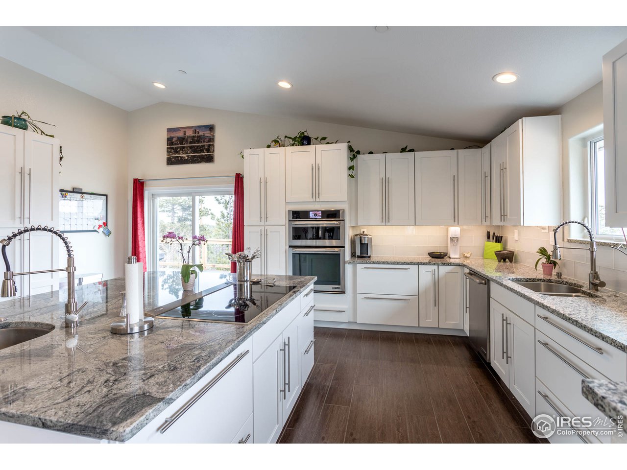 964 Rudi Lane Golden, CO 80403 - Photo 9 of 28 High end appliances throughout