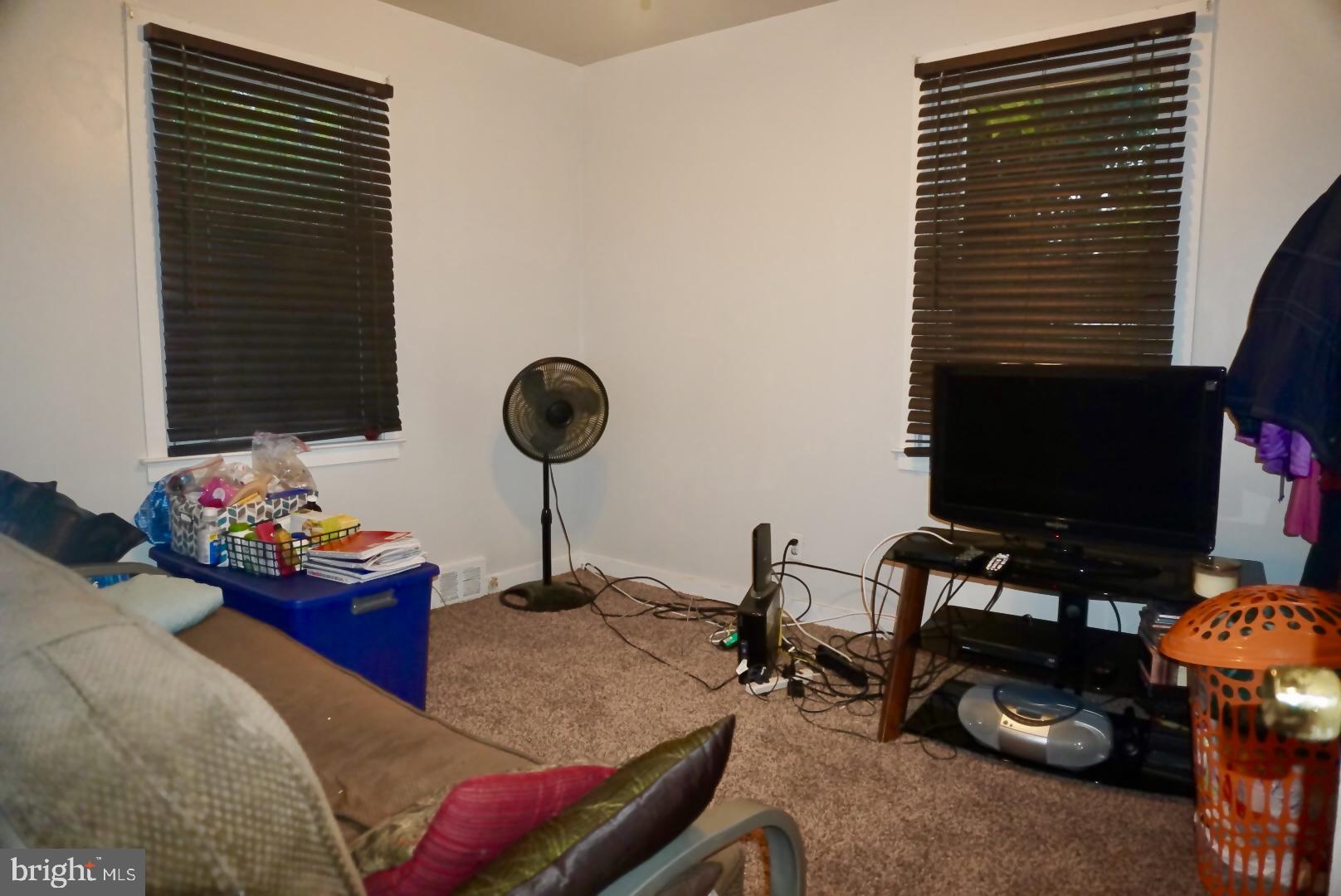 3525 Sussex Road Baltimore, MD 21207 - Photo 12 of 23