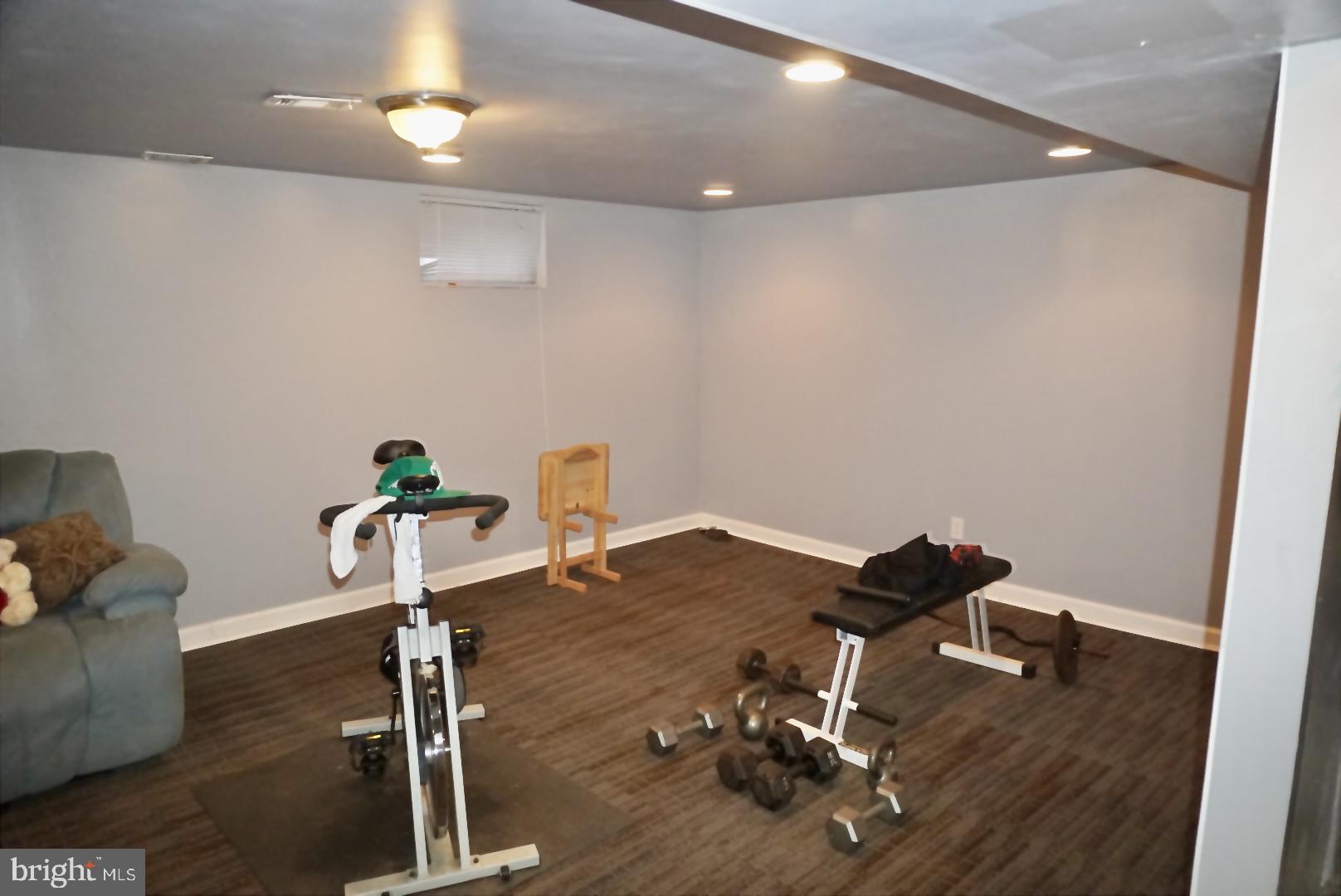 3525 Sussex Road Baltimore, MD 21207 - Photo 16 of 23