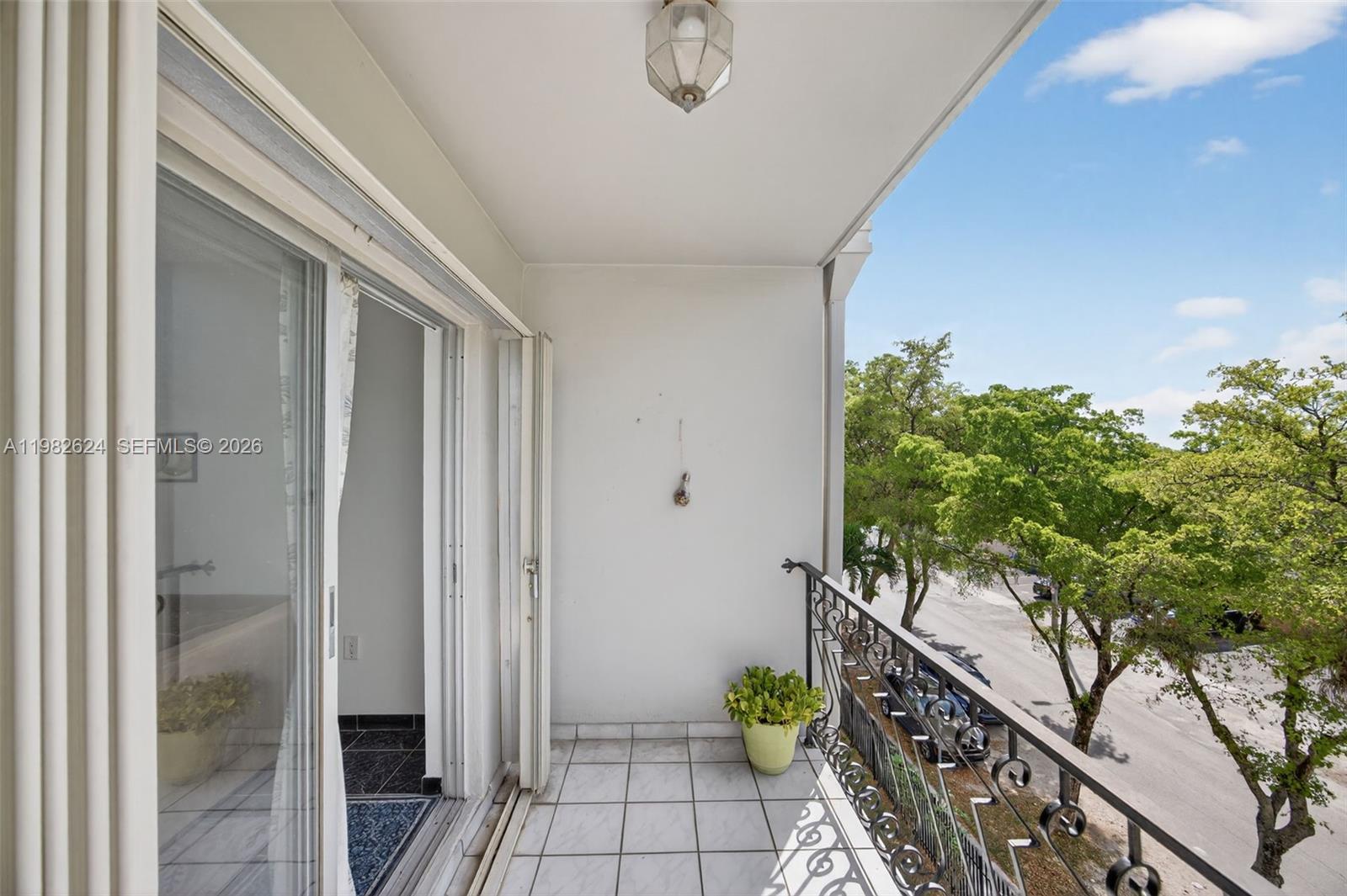 3181 Southwest 13th Street, Unit 416 Miami, FL 33145 - Photo 22 of 40