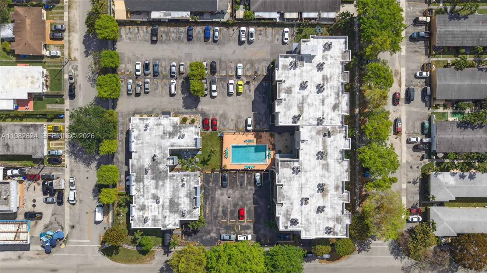 3181 Southwest 13th Street, Unit 416 Miami, FL 33145 - Photo 38 of 40