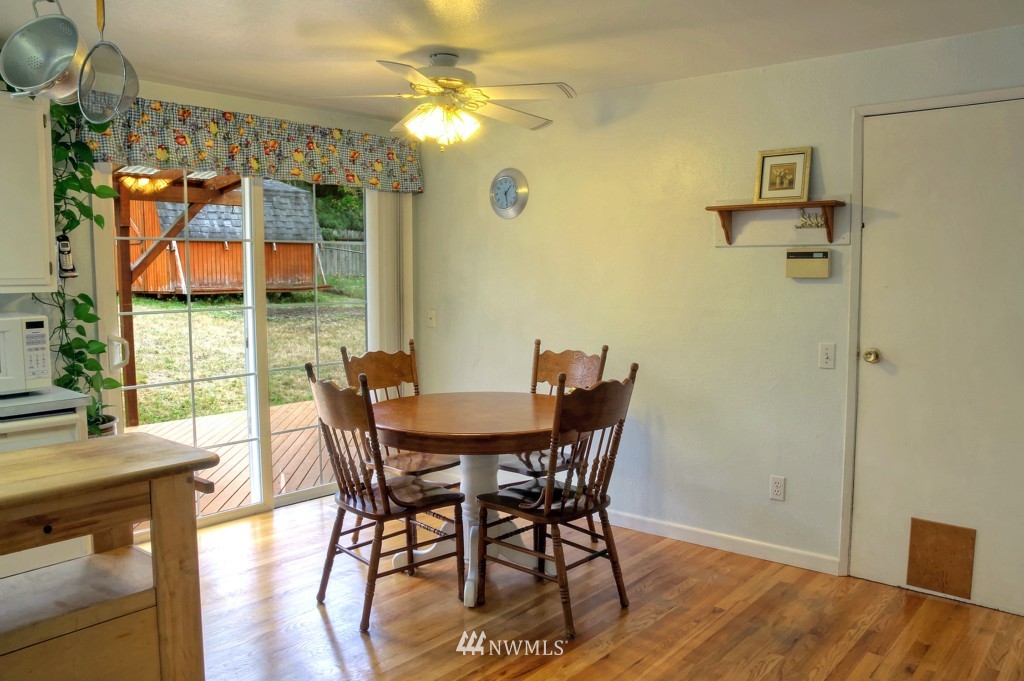 21419 6th Avenue West Bothell, WA 98021 - Photo 6 of 15