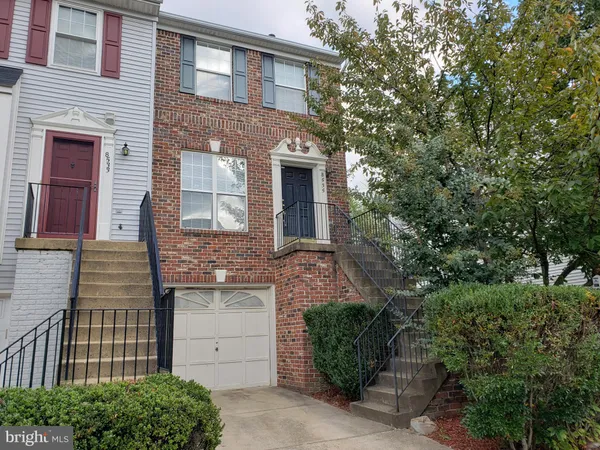$2,600 | 8535 Towne Manor Court, Alexandria, VA 22309