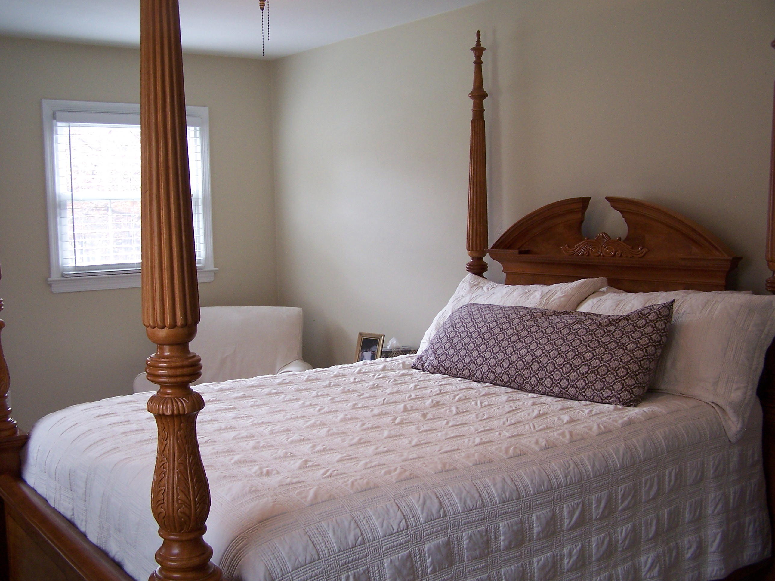 289 Scalybark Drive Blue Ridge, VA 24064 - Photo 23 of 73 a bedroom with a bed and a window