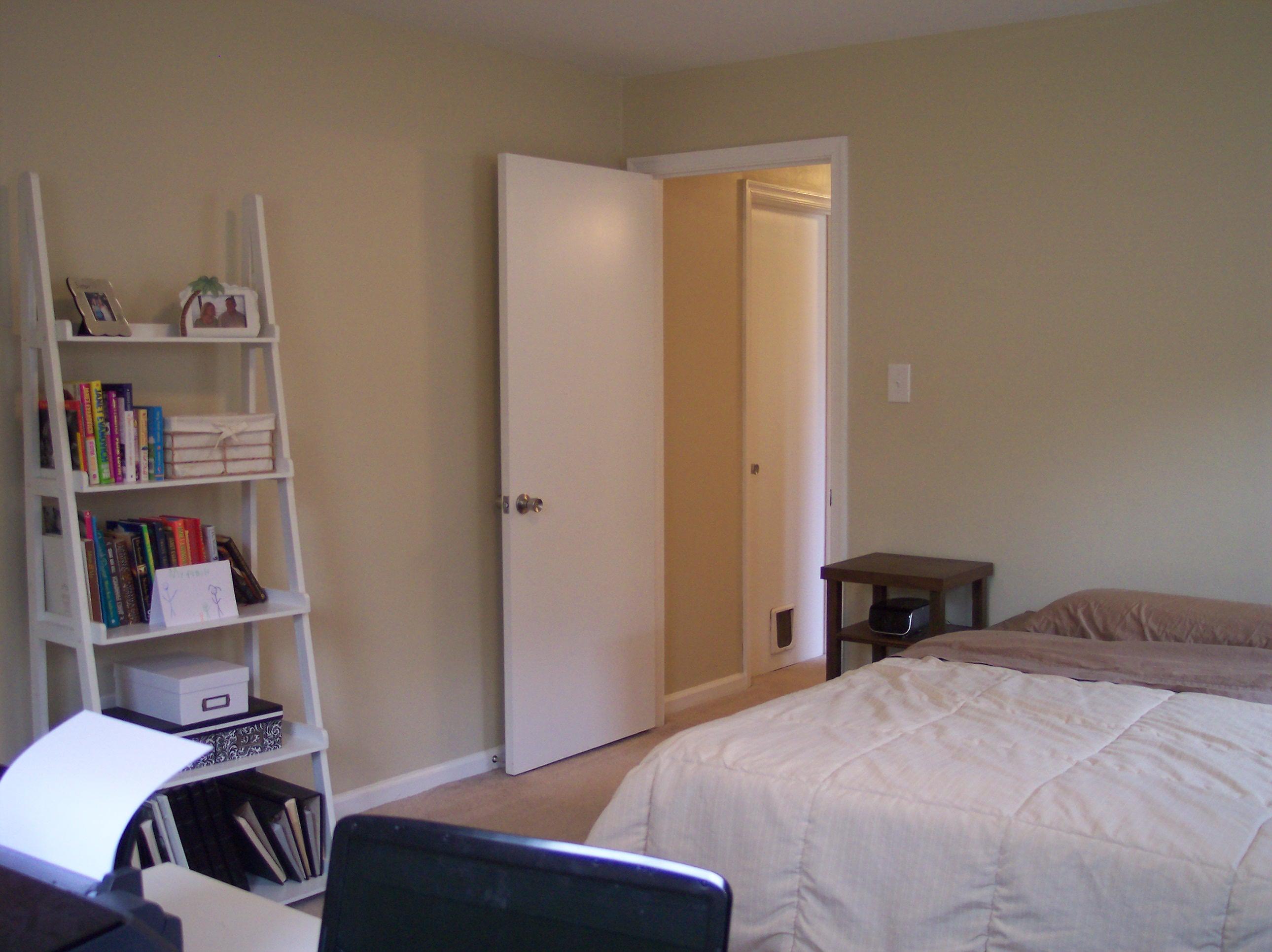 289 Scalybark Drive Blue Ridge, VA 24064 - Photo 38 of 73 a bedroom with a bed and a bookshelf