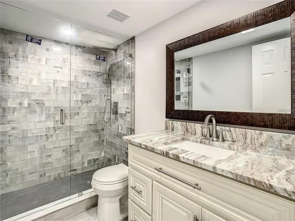 $2,995 | 6708 Yardley Way, Tampa, FL 33647