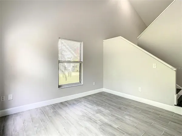 $2,995 | 6708 Yardley Way, Tampa, FL 33647