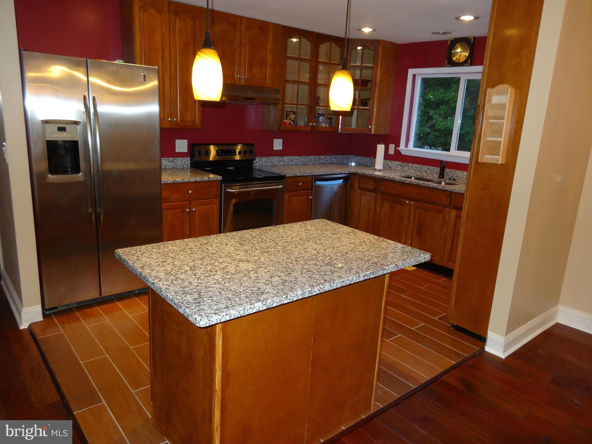 7206 Allentown Road Fort Washington, MD 20744 - Photo 3 of 21 Kitchen
