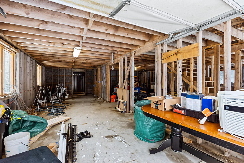 1194 Mercer Road Mercer, ME 04957 - Photo 104 of 118 113_BP5A9910_DxO_mls