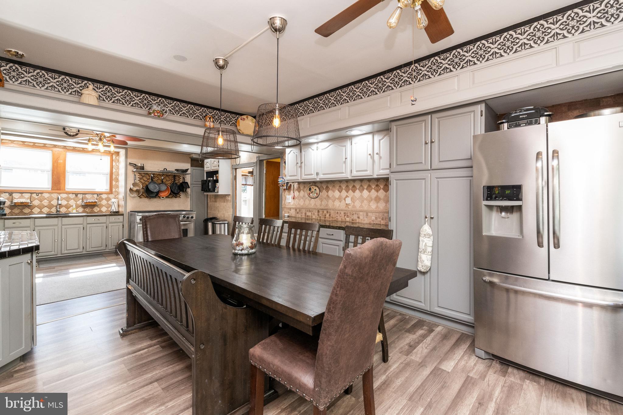 503 Hollen Road Baltimore, MD 21212 - Photo 14 of 42 Dining Room/Kitchen