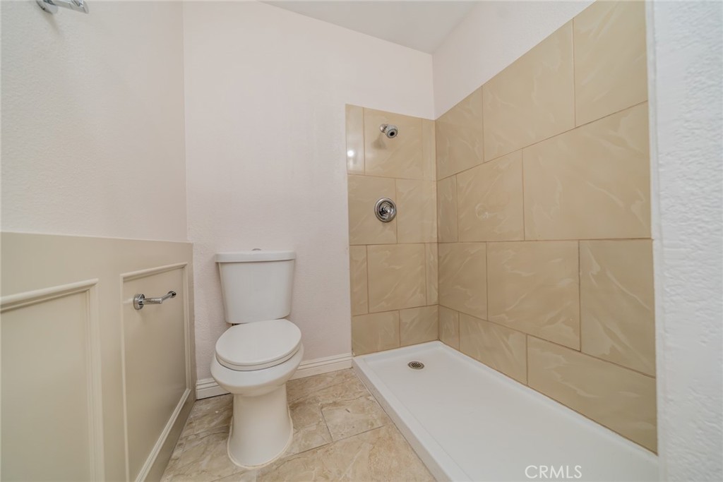 11740 Minuteman Drive Riverside, CA 92503 - Photo 25 of 32