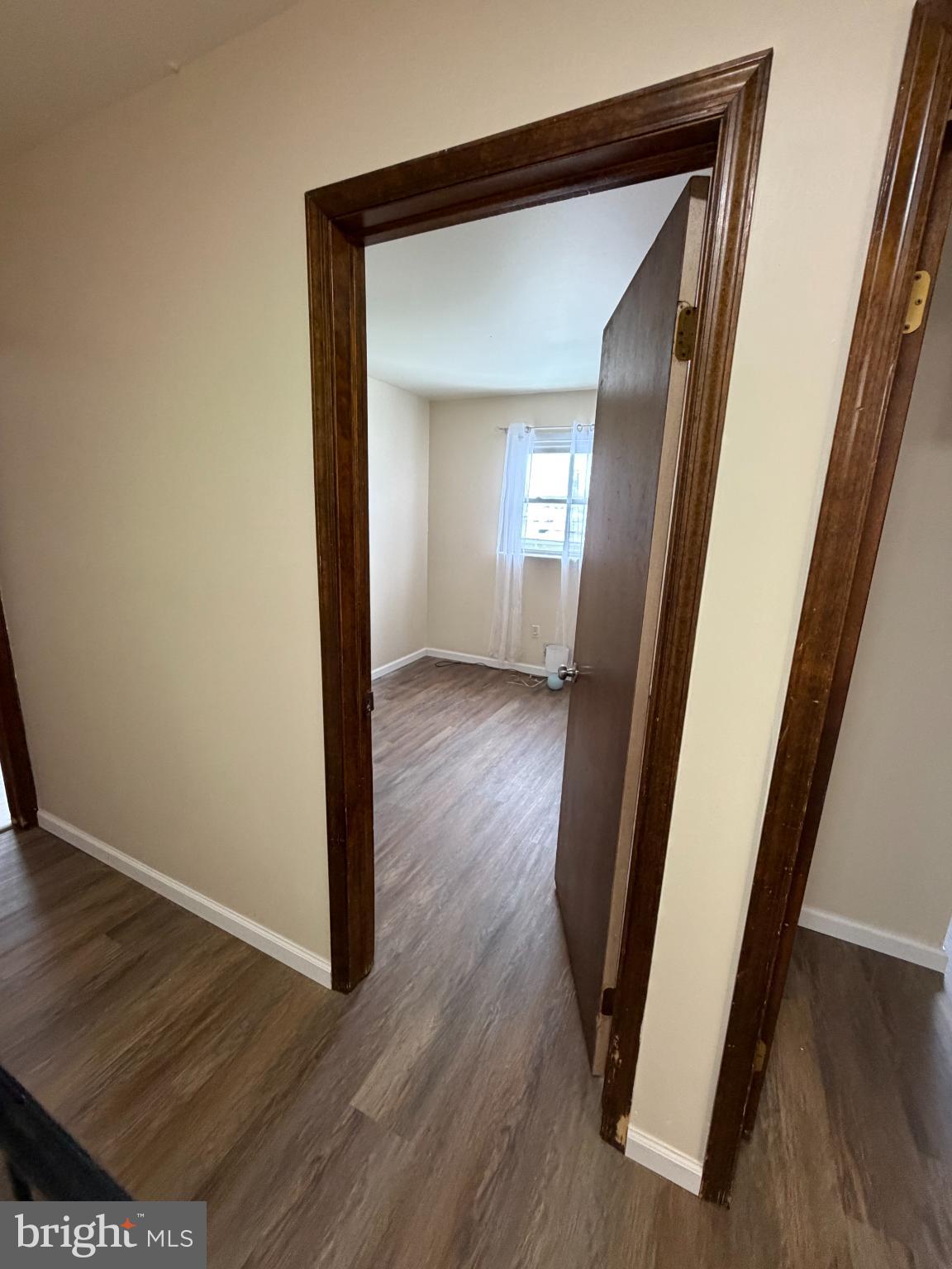 122 Annabelle Avenue Trenton, NJ 08610 - Photo 31 of 44 Inviting hallway leading to bedroom #2