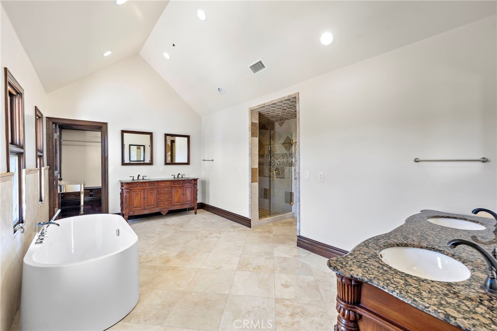 22 Fox Hole Road Ladera Ranch, CA 92694 - Photo 13 of 23 Gallery Image 13
