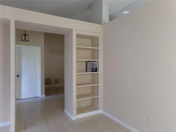 $2,300 | 1041 Kelsey Avenue, Oviedo, FL 32765
