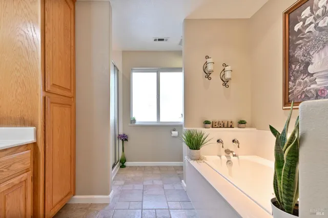 $599,000 | 818 Thereza Way, Rio Vista, CA 94571