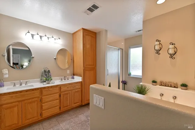 $599,000 | 818 Thereza Way, Rio Vista, CA 94571