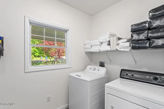 $2,499,900 | 2 Leeward Lane, Saratoga Springs, NY 12866