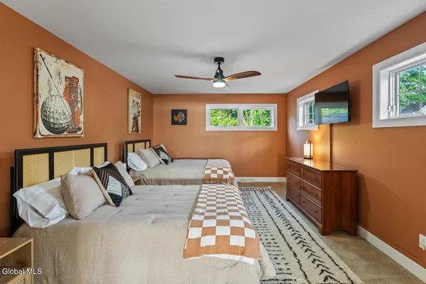 $2,499,900 | 2 Leeward Lane, Saratoga Springs, NY 12866