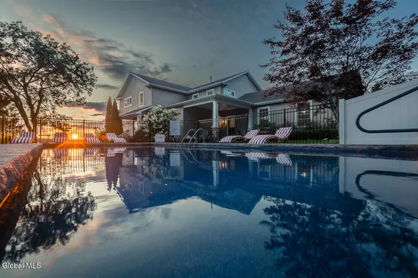 $2,499,900 | 2 Leeward Lane, Saratoga Springs, NY 12866