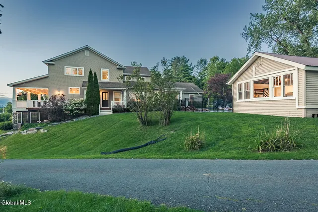 $2,499,900 | 2 Leeward Lane, Saratoga Springs, NY 12866