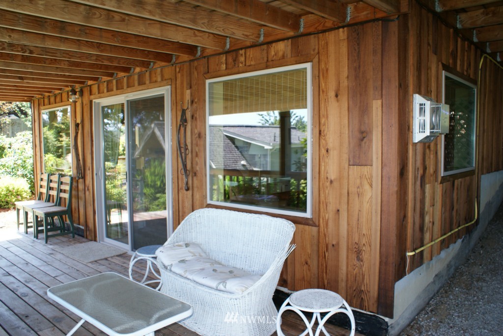 7826 Kelly Beach Road Southeast Olympia, WA 98513 - Photo 22 of 25 Gallery Image 22