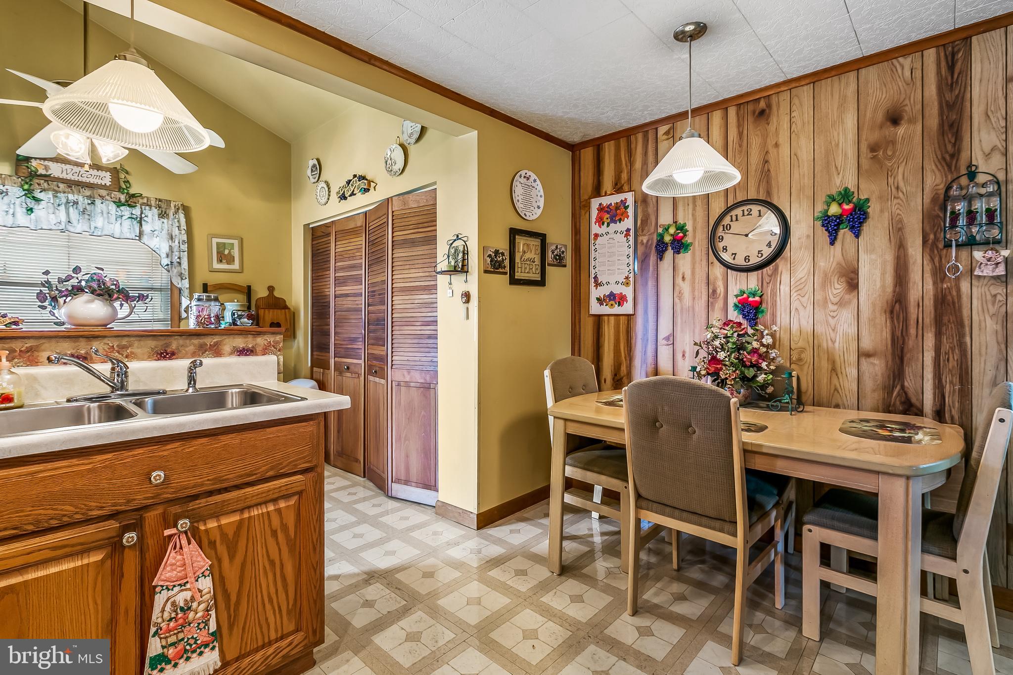 1204 3rd Road Baltimore, MD 21220 - Photo 11 of 38