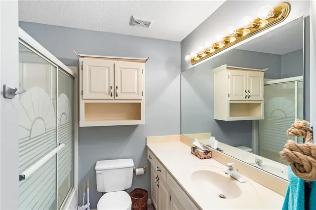 $150,000 | 30204 Sassafras Drive, Unit D, Warsaw, MO 65355