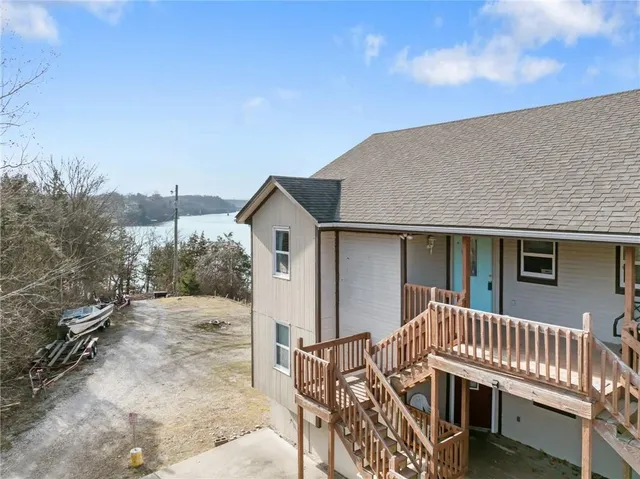 $150,000 | 30204 Sassafras Drive, Unit D, Warsaw, MO 65355