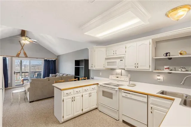 $150,000 | 30204 Sassafras Drive, Unit D, Warsaw, MO 65355