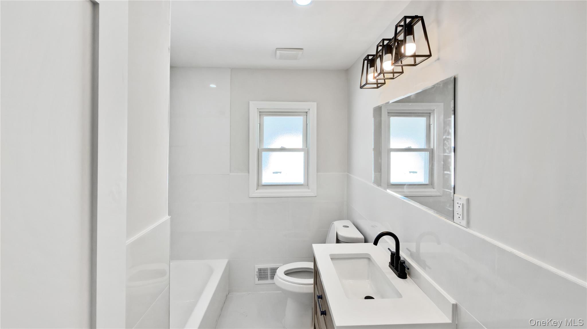 37 Decatur Street Roosevelt, NY 11575 - Photo 24 of 47