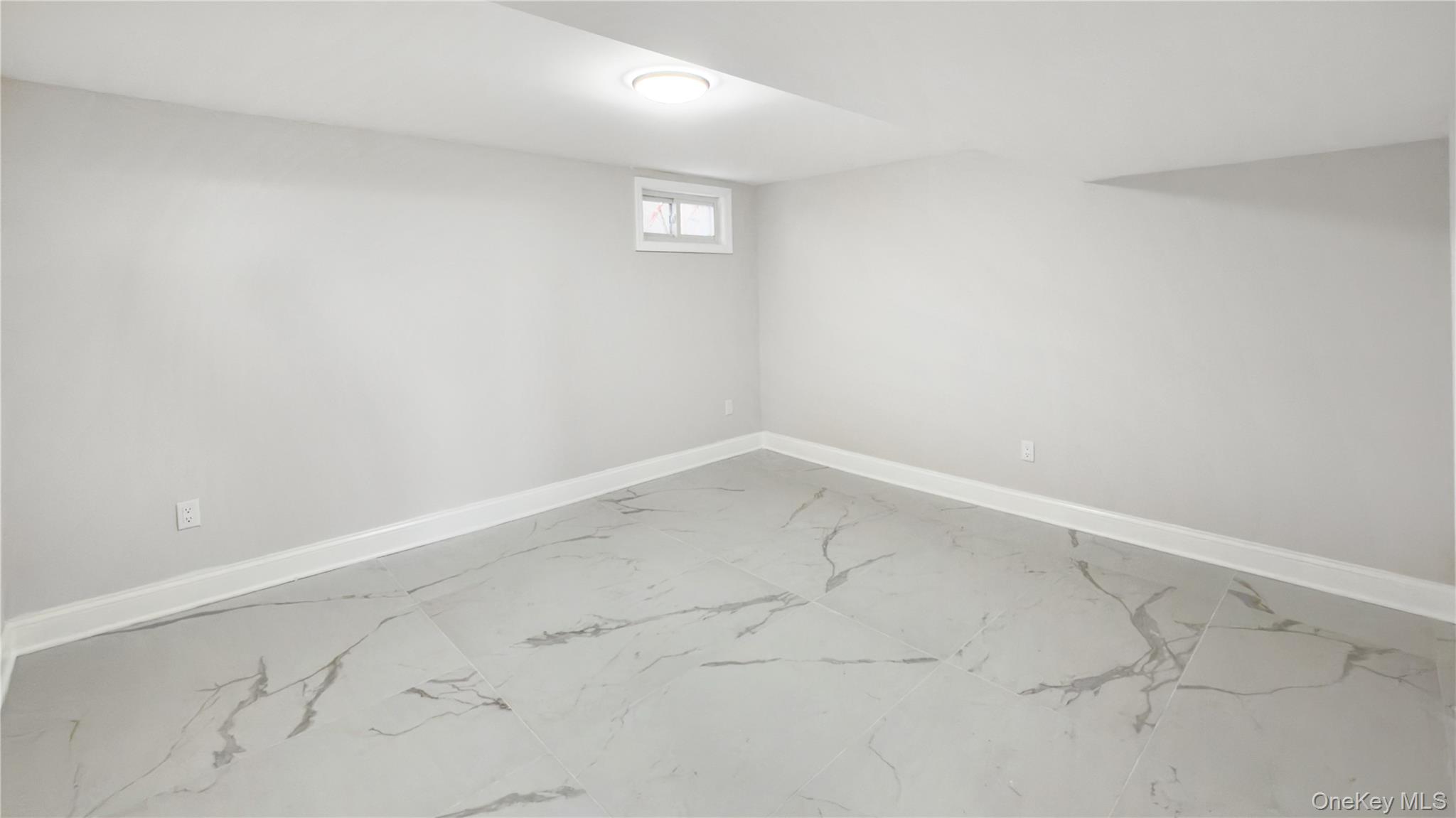 37 Decatur Street Roosevelt, NY 11575 - Photo 35 of 47