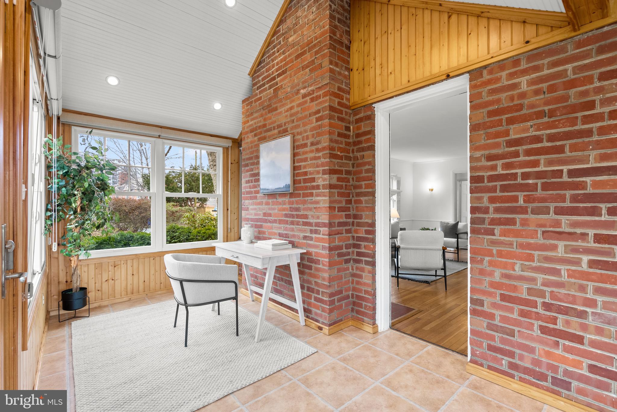 8 Springvale Lane Silver Spring, MD 20910 - Photo 19 of 48 Sunroom